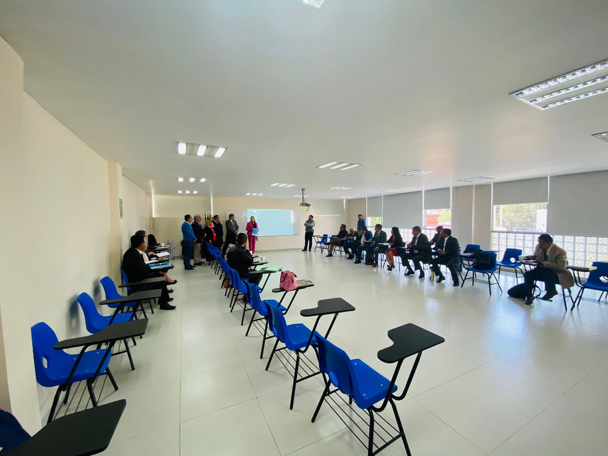 Mtralulusanz's tweet photo. Tuve el gusto de acompañar a los Supervisores Escolares de Educación Básica de Naucalpan, en la Sexta Sesión de Consejo Técnico Regional, reconozco el entusiasmo y la participación de cada un@ de ell@s.

Les deseo un Excelente Inicio de Semana! https://t.co/v6NLx75PVF
