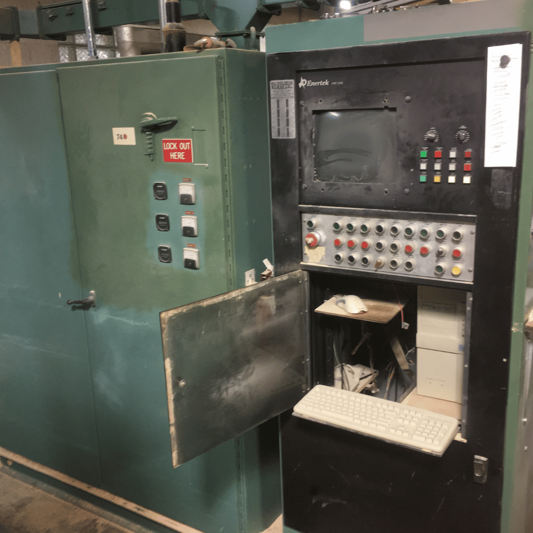 MachMotion's tweet photo. 👋Say goodbye to downtime and hello to enhanced efficiency. This Northwood CNC Router went from sluggish to speedy! Increase performance, productivity, and machine capabilities with #MachMotion. Contact us now to learn how you can optimize your CNCs! https://t.co/cq2aJlUrpZ https://t.co/U53hV1QF17