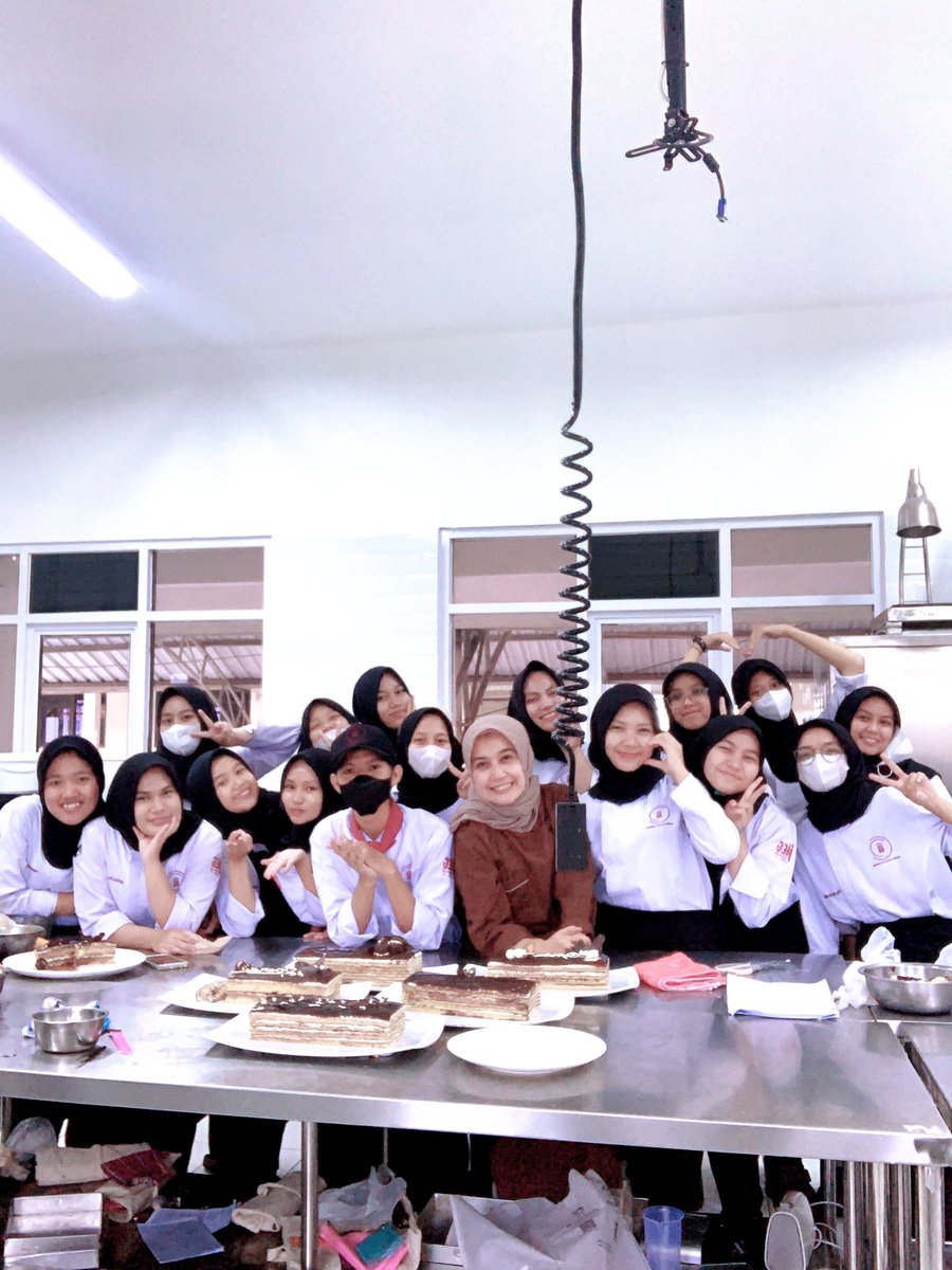 amahqueeny's tweet image. ❤❤
#operacake #pastryarts #pastry