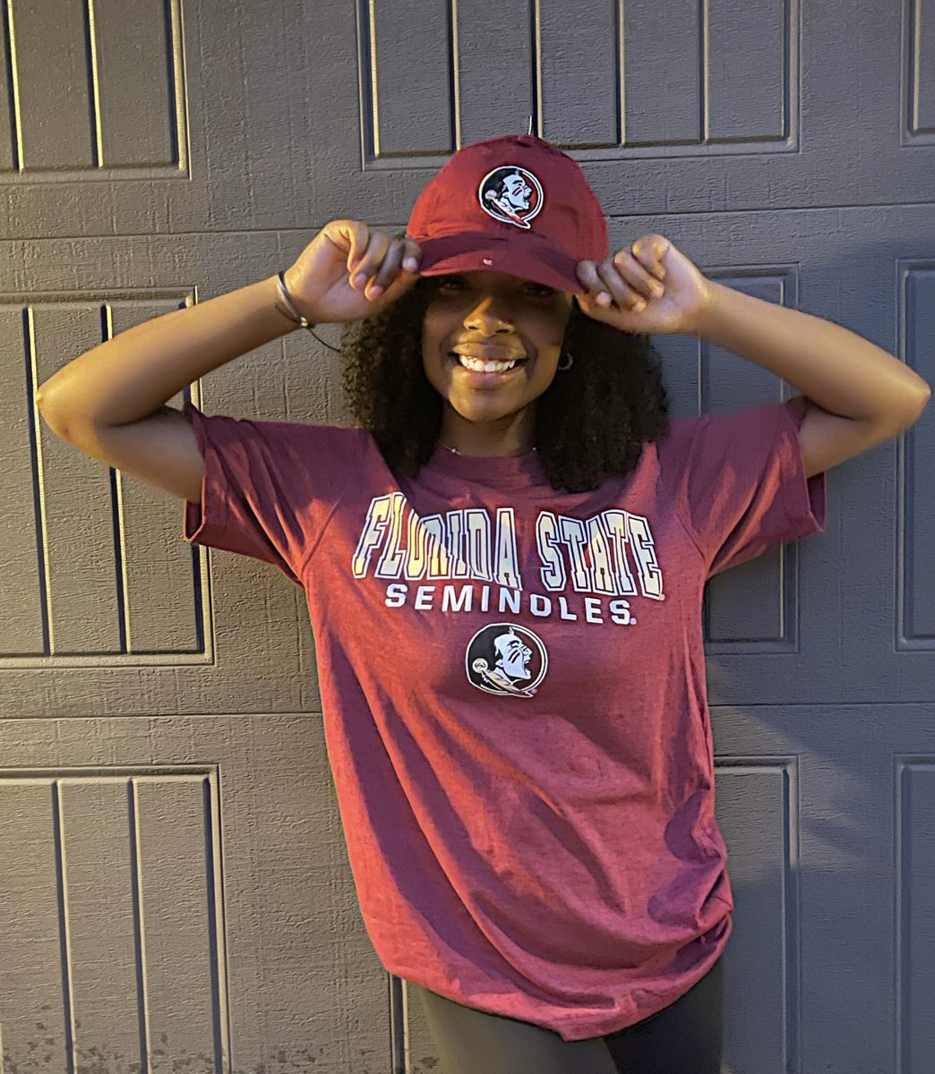 _caycay4's tweet photo. Extremely blessed!! All glory to my God!! Thank you Coach Poole, Coach Lindsay, and Coach Jeff 🍢♥️💛@FSU_Volleyball @CoachLindsayA https://t.co/BULLrAlF69
