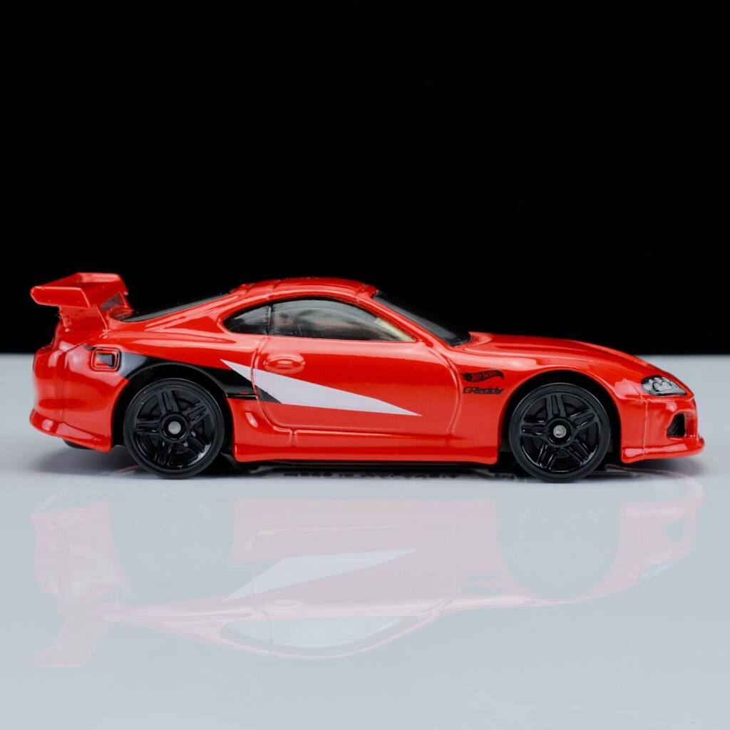 PeakTimeRacing's tweet photo. Hot Wheels Toyota Supra #HotWheels #ToyotaSupra #JDM #PeakTimeRacing #PTR https://t.co/k4QiWDVRWO https://t.co/LruBejNUXW