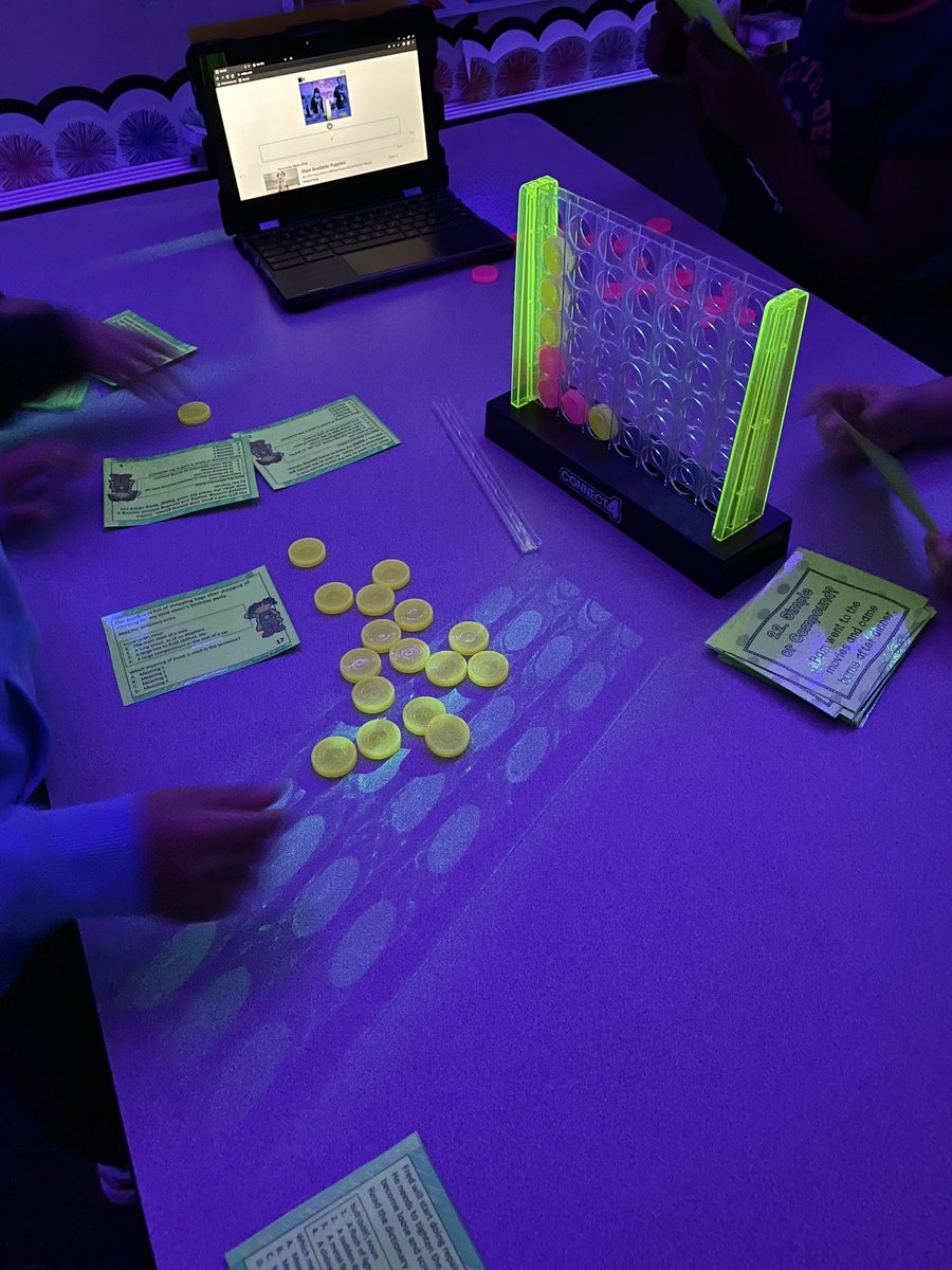 Mrs_KKerlegan's tweet photo. STAAR Glow Day was a hit in 3rd grade! The kids had so much fun reviewing with one another! Our teachers are always willing to go above and beyond for our Lions! @MrsCharre @ms_scott3 @MsOliva2 @MRobinsonElem https://t.co/HOC1OyrelU