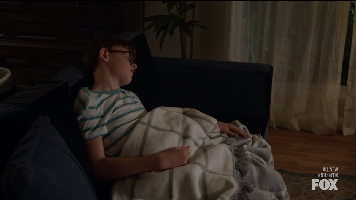 buddiecanonyet's tweet image. APRIL 25th: is buddie canon yet? 🏳️‍🌈

= no, but the show is confusing me more than ever. we're in dating eras for both of them, but i've never clowned harder. couch theory stays winning up until the very end
#911onFOX #gayfirefightershow #buddie