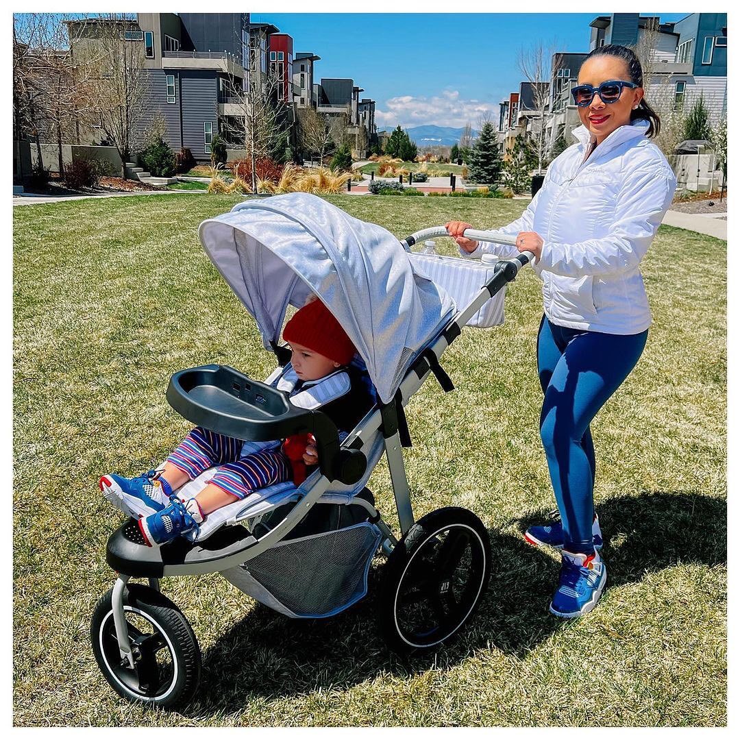 Check out this new stroller from @deltachildren x @gapkids the BabyGap Trek Jogging Stroller looks gorgeous and is super sturdy and high quality. I know it’s going to last for years! #deltachildren #howyouweargap #gapparents #gapkidsbelong #babystroller