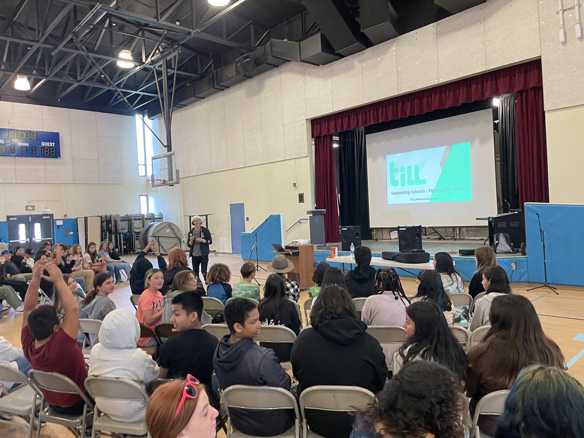 VIDA (6-8 Magnet) tweet media