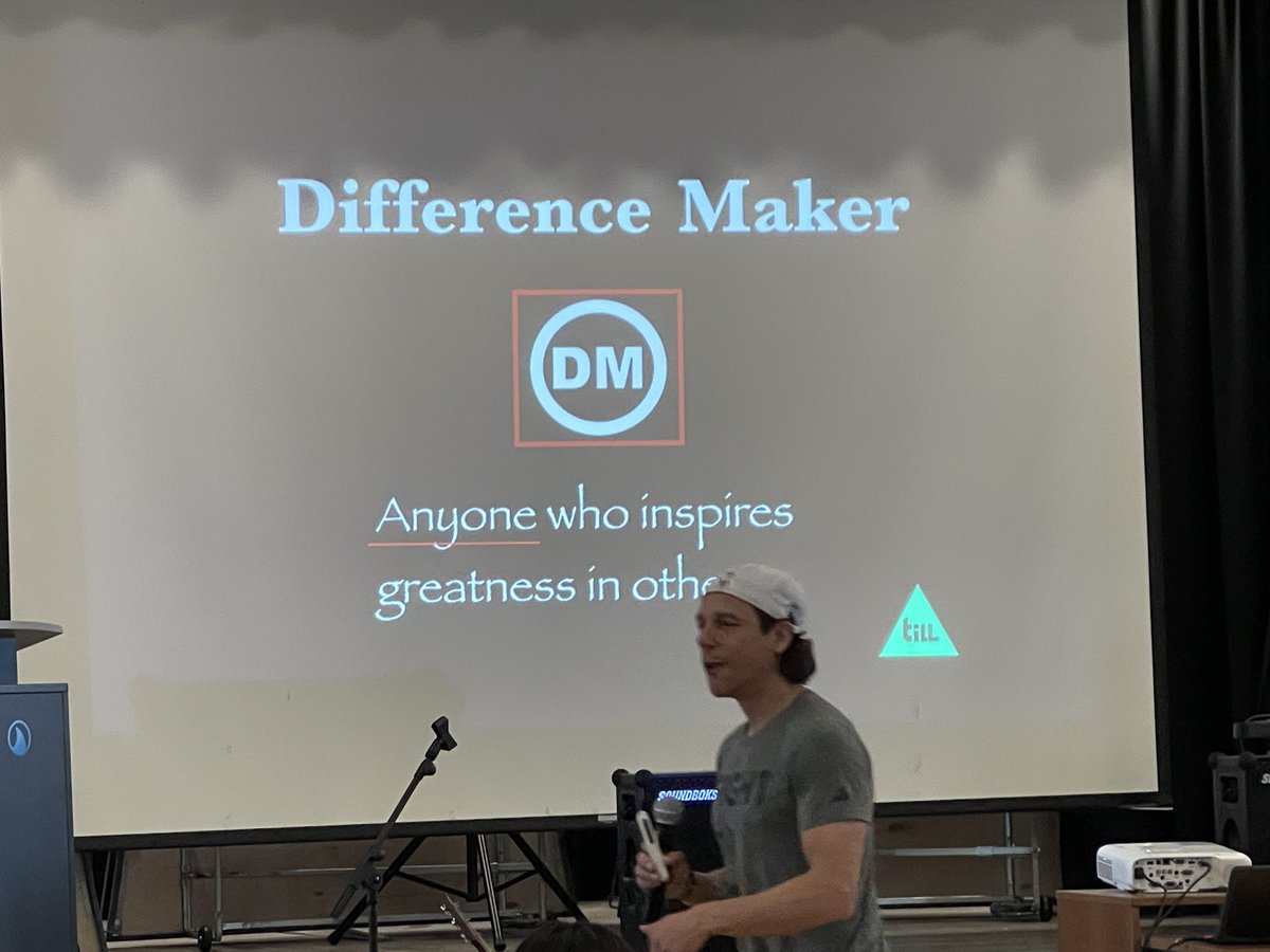 VIDA (6-8 Magnet) tweet media