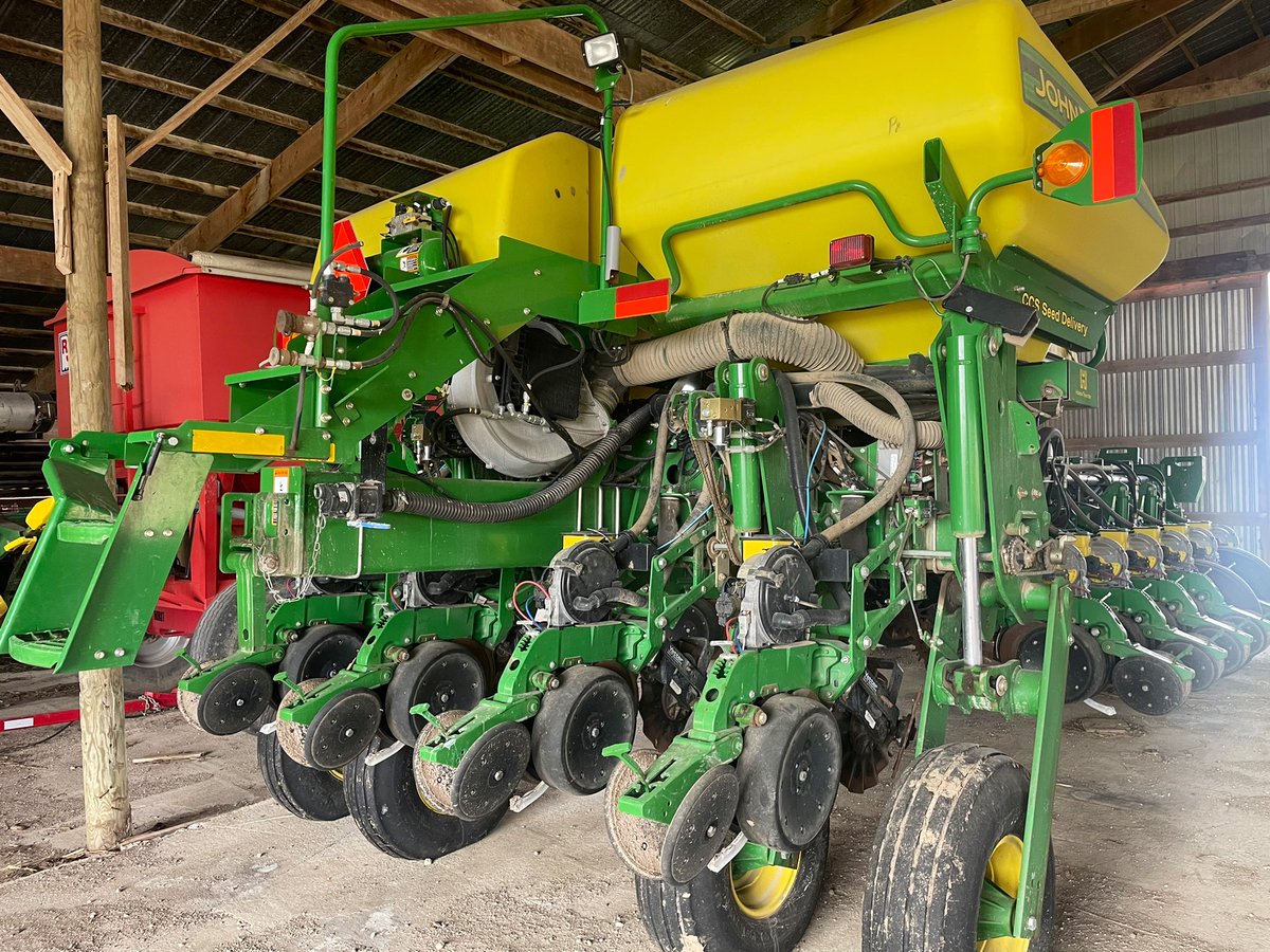 Dan Hayden tweet media