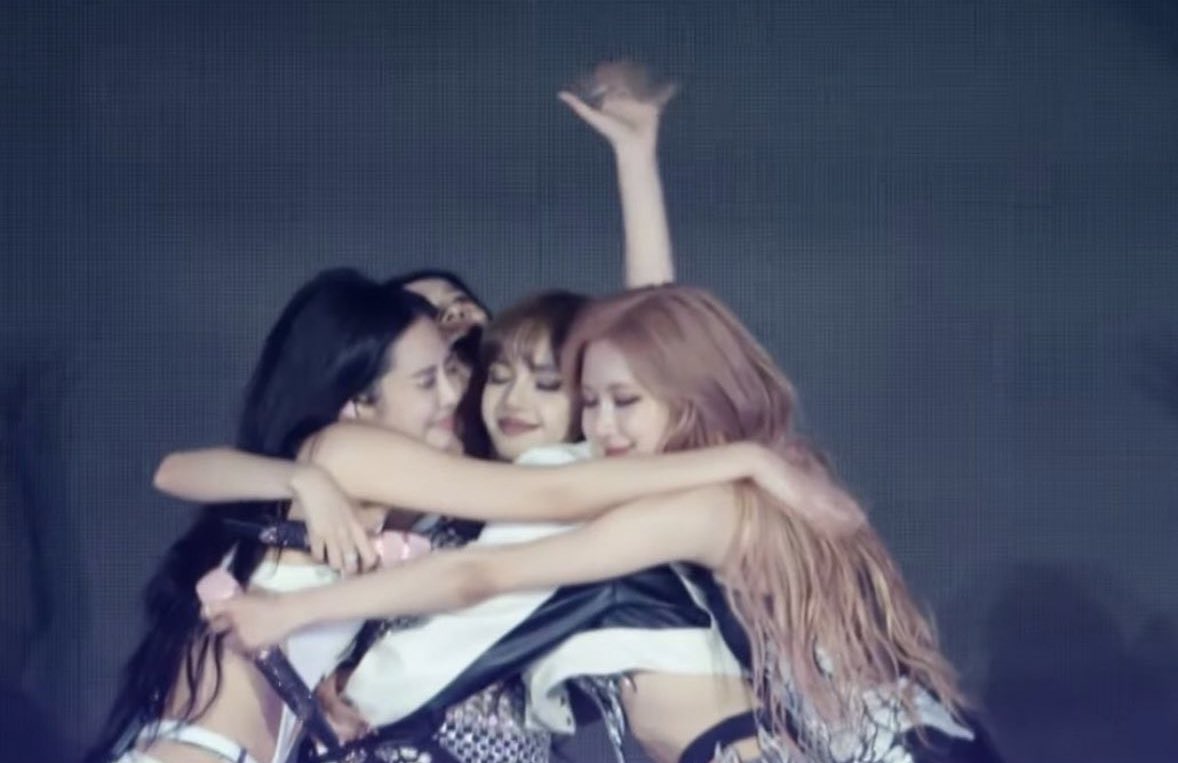 blackpinkbabo's tweet photo. Jisoo IG story update 🥺💗 @Blackpink https://t.co/Ls7fmEMatB
