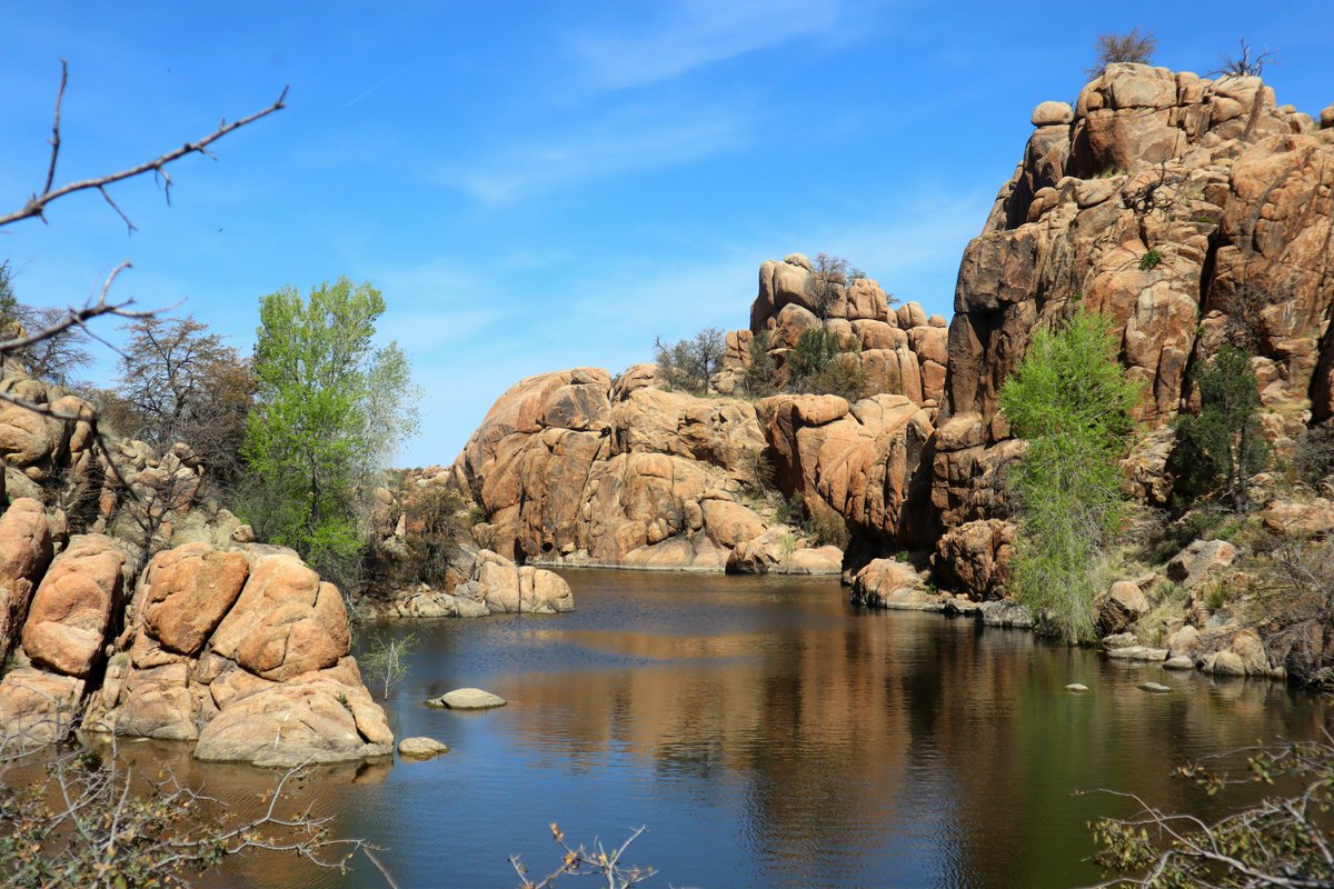 Hunter47539692's tweet photo. Hiker life #hikernomadlife #nomadlife #hiking #hiker #hike #adventure #storyofmylife #watsonlakeloop #adventureusa #Prescott #looptrail #hikingarea #watsonlake #man #trailhead https://t.co/sje9FL00IK