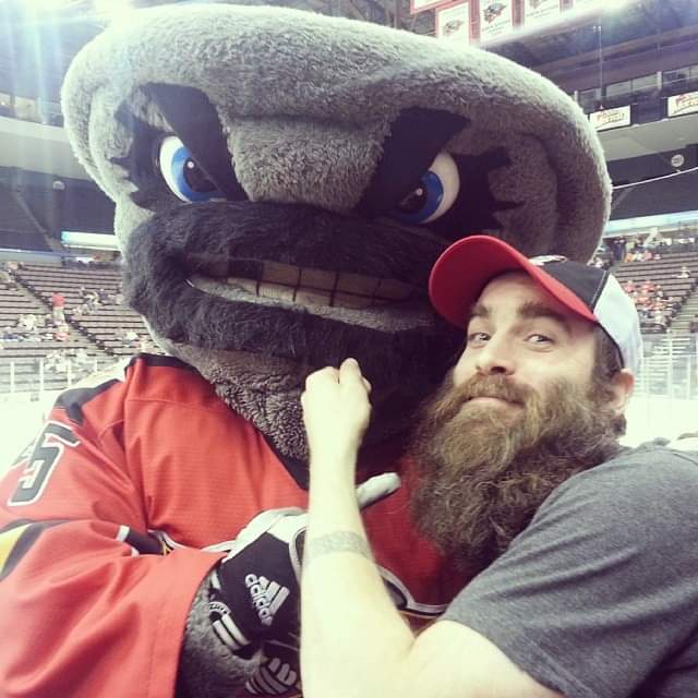 rawkthecasbah's tweet photo. Here's a flashback to '14 #KellyCupPlayoffs when me and Twister bonded over Playoff Beards! #CincyCyclones #BringBackTheCup #PlayoffBeards @CincyCyclones @ECHL https://t.co/aHPi2D1N0Z