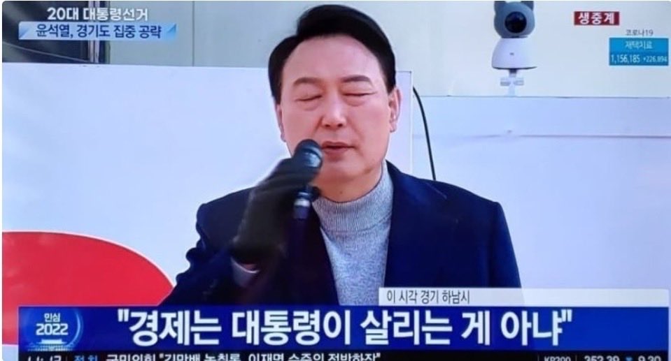 livingpointbot's tweet photo. [리빙포인트] 죽이기만 할거니까 살아남는건 알아서들 하는 것이 좋다. https://t.co/63YeV80WEY
