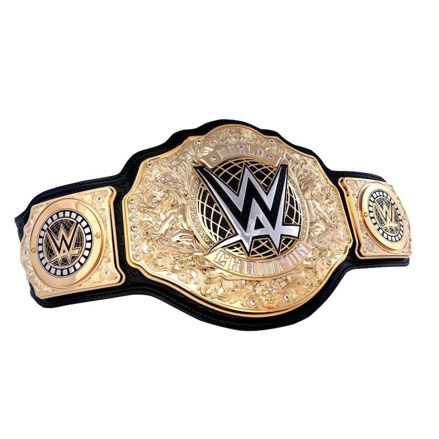 Roman Reigns SZN 💥 tweet media