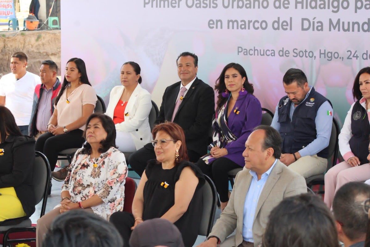 Bienestar_Hgo's tweet photo. Nuestra titular, @ssimey Olvera, participó de este acto en el que colaboró la #SEBISO junto con el H. Ayuntamiento de Pachuca  y CCE Hidalgo,

#PrimeroElPueblo https://t.co/zzSIbaes3Y