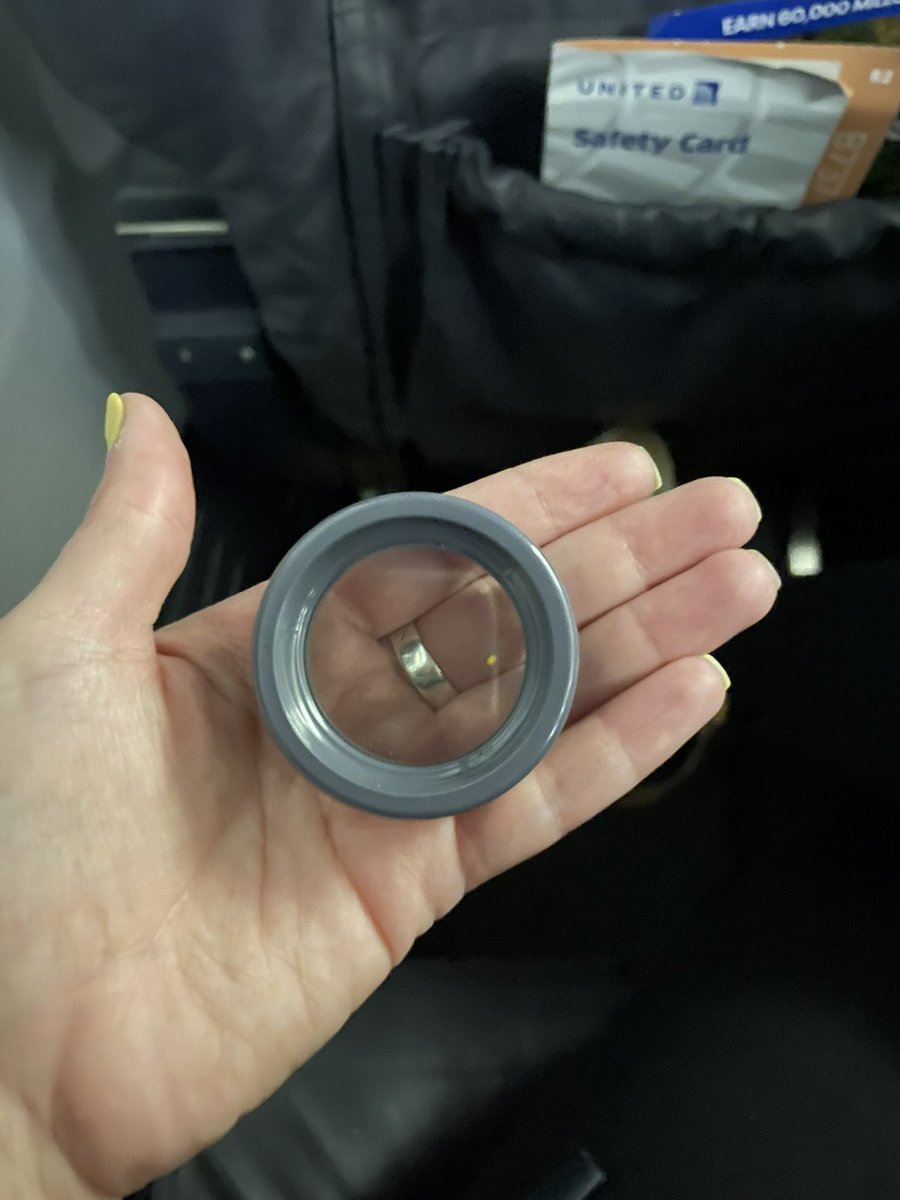 becka_ross's tweet photo. Nothing like having a piece of the plane fall off and hit you on your head during descent to help with your fear of flying @united https://t.co/Sjo3NaeJy9