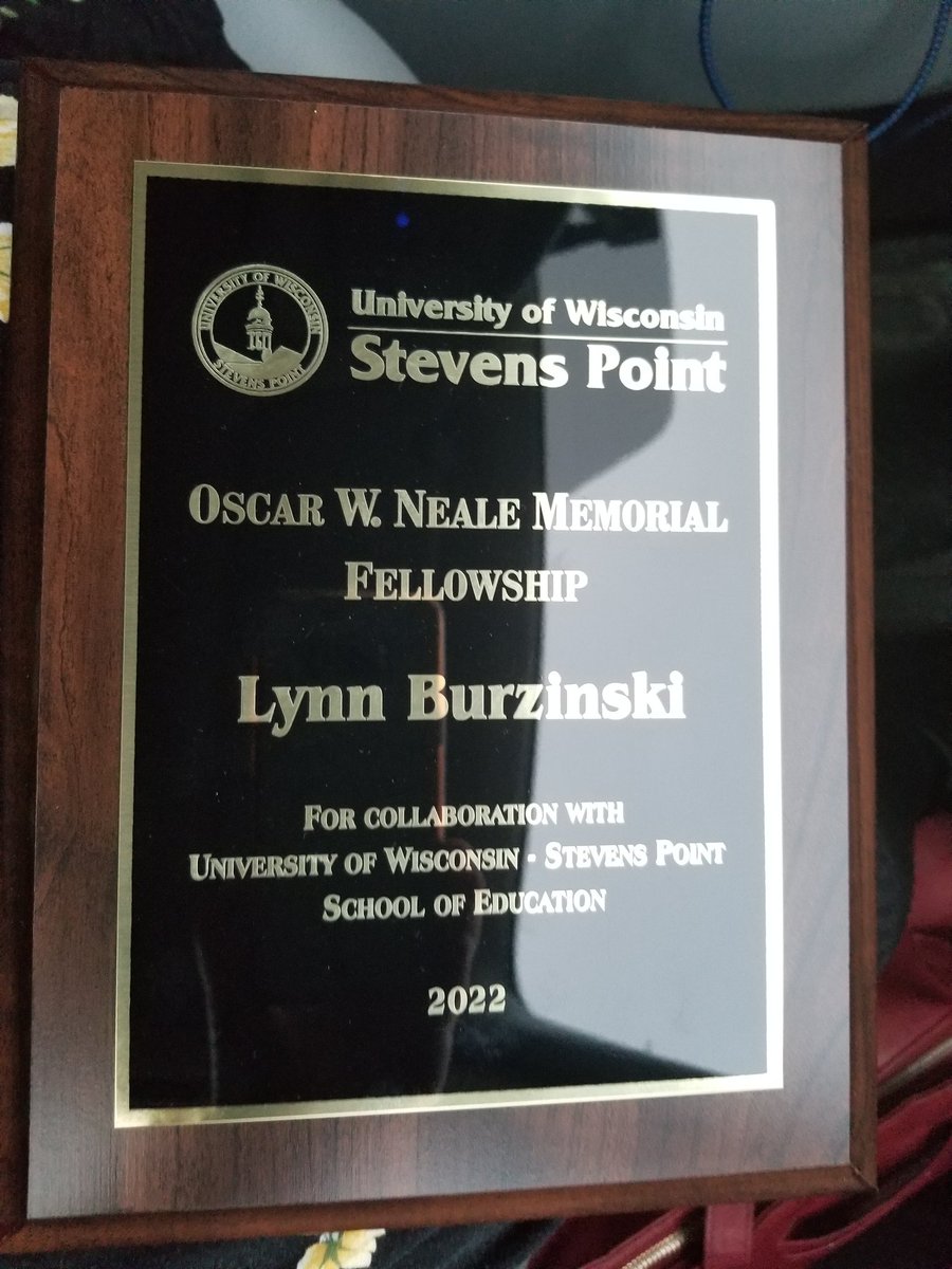 Lynn Burzinski tweet media