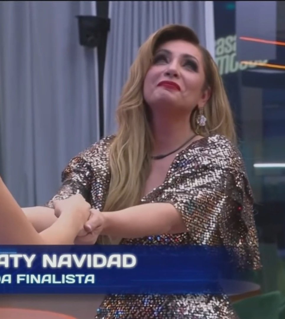 meri_x7's tweet photo. In spite of the heavy propaganda against her, Paty reached that 2nd place. She didn't win the show, but she won that connection with people she had lost. I think she's a winner. I'm sure she'll get a lot of projects. Hope to see her in a cooking show next! Well done 👏 

#LCDLF3 https://t.co/kQYom4yhZL