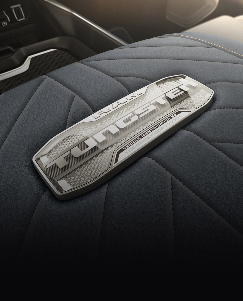 bellinghamDCJ's tweet photo. The best way to predict the future is to invent it. 😉 Check out the interior of the 2025 Ram 1500 REV! 🔗 Reserve Yours Today: https://t.co/SUvNJE2nSt

📸 @RamTrucks 
#RairdonAutoGroup #WashingtonState #RamTrucks #RAM #CDJR #EV #RamRevolution https://t.co/yX7XQBFa0s