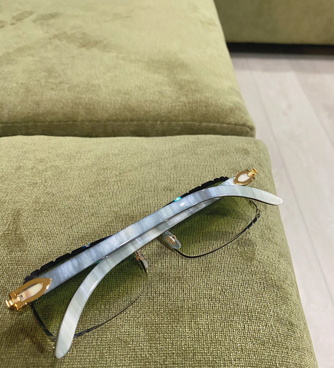 vijan_vision's tweet photo. Marble Grey Buffs https://t.co/VgSggGBO9c