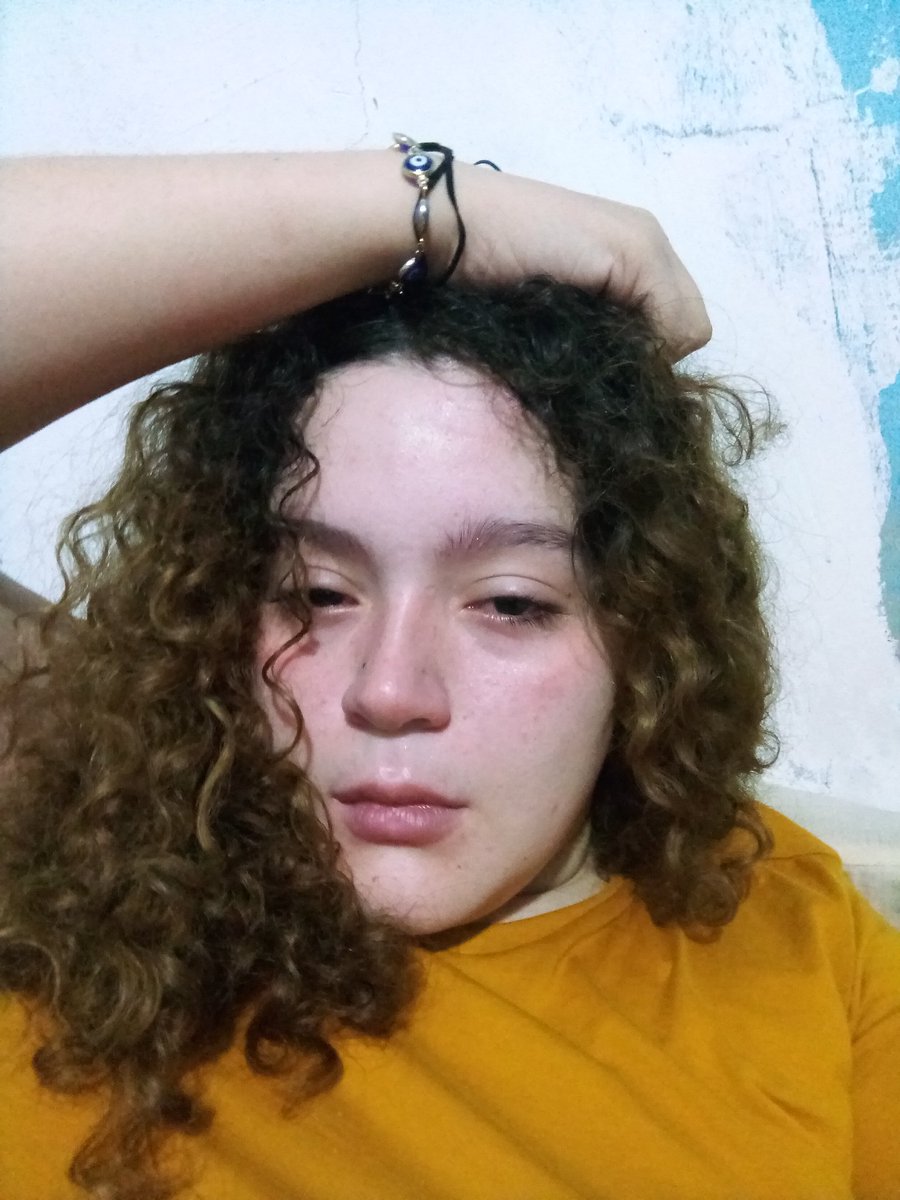 Así se ve la violencia familiar, no la recomiendo, si pueden dejen sus casas y a sus abusadores yo de pana no sé que hacer