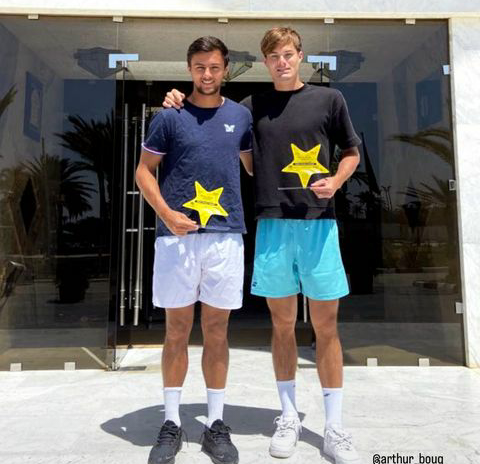 Not_Esportivas's tweet photo. ITF TENNIS!
Parabéns aos tenistas campeões do @worldtennis de M15 de Monastir na Tunísia .
Simples: Omni Kumar (🇺🇸) /🏆(4)
Duplas: Maxence Beauge (🇫🇷) / Arthur Bouquier (🇫🇷)
#ITFTennis #Tennis #M15Monastir #MagicTours #OmniKumar #MaxenceBeauge #ArthurBouquier https://t.co/KSh4iO2Kdo