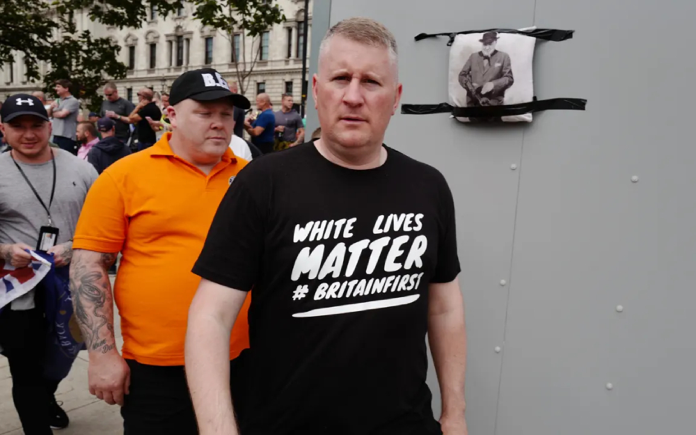 Joeontheloose's tweet photo. 𝐅𝐚𝐫-𝐫𝐢𝐠𝐡𝐭 𝐁𝐫𝐢𝐭𝐚𝐢𝐧 𝐅𝐢𝐫𝐬𝐭 𝐩𝐚𝐫𝐭𝐲 𝐠𝐢𝐯𝐞𝐧 𝐓𝐰𝐢𝐭𝐭𝐞𝐫 𝐠𝐨𝐥𝐝 𝐭𝐢𝐜𝐤 >> https://t.co/yVmlXztZIf - Verification mark granted to account that was suspended in 2017 but reinstated following takeover by Elon Musk last year. #WLM #BritainFirst #GoldTick #HateSpeech