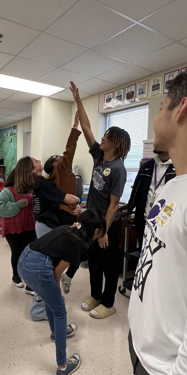 AVID_Travis's tweet photo. Pancake breakfast and a special thanks to @RattlerMBB for coming over to help us celebrate team Little’s Furries on their March Madness attendance win 🏆 #schooleveryday #attendance @SanMarcosCISD @RattlerUp @Travis_SMCISD @SMCISD_StSrv https://t.co/OI38kOMb18