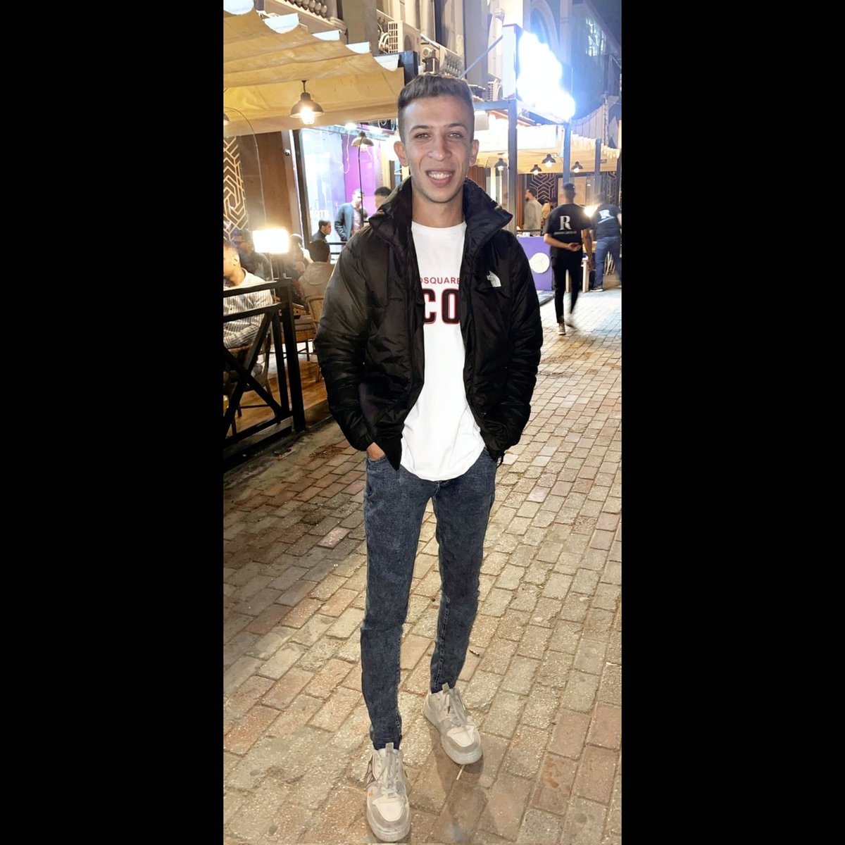😎
