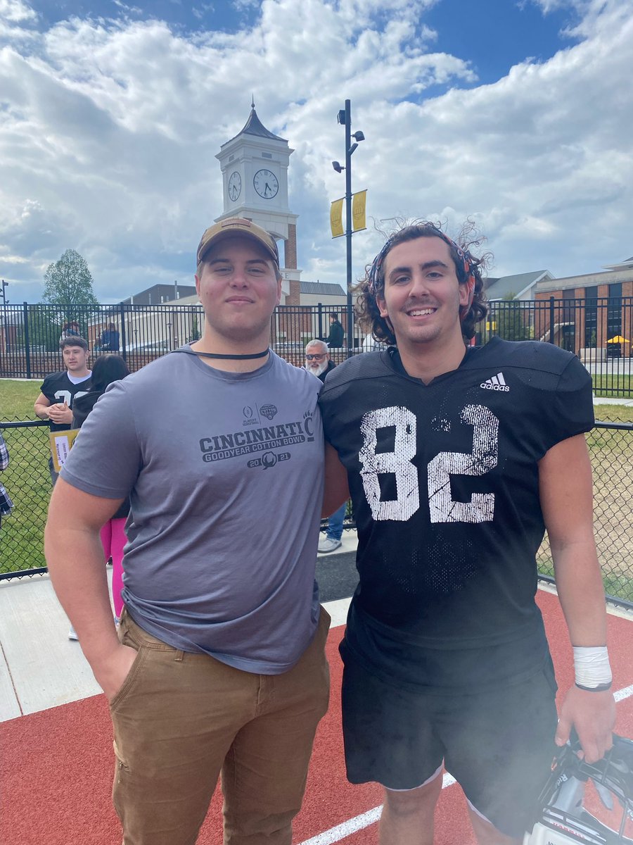 LawsonWade2's tweet photo. Thank you @CentreFootball for the invite! Looking forward to coming back! @CoachConley @RobertCouch @CoachNLeone Go Colonels! https://t.co/9fXOvrQDVb