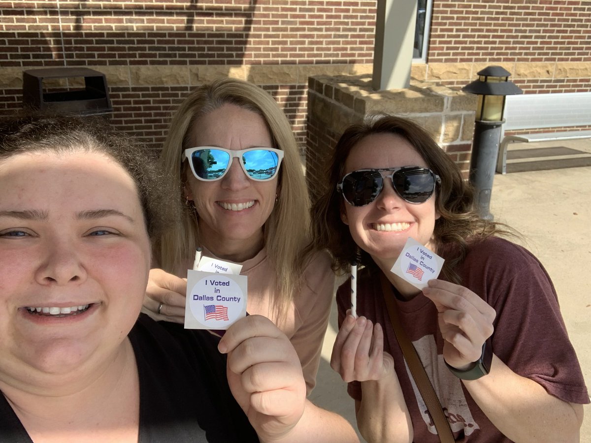 mssmithaustin's tweet photo. We made our voices heard in our communities by voting! โค๏ธ๐ค๐#democraticLEE #rjlyear9 #rjladventure #itwasbright https://t.co/6vopQFH67s