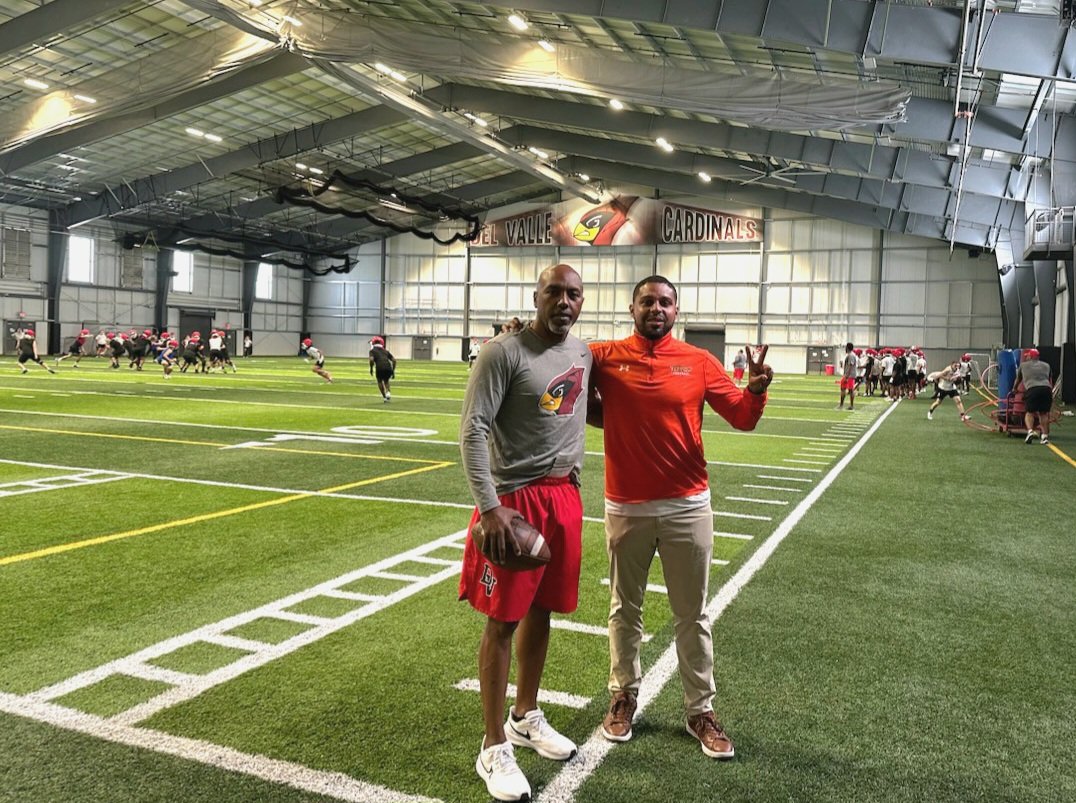 #RallyTheValley! Thanks <a href="/CoachAdayMac11/">Adrian McDonald, M.Ed</a> for spending time today at DV &amp; watching Spring practice! <a href="/DVCardinalsFB/">Del Valle Football</a> Great talking ball&amp; about our DV athletes! Appreciate you <a href="/UTRGVFootball/">UTRGV Football</a> 
Excited to see the program flourish under you guys &amp; <a href="/CoachTBush/">Travis Bush</a>! #RISEup 

#DVDNA
#RecruitDV