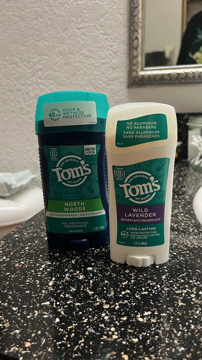 cutest thing ever.. why is womens deodorant smaller tho- i just noticed that