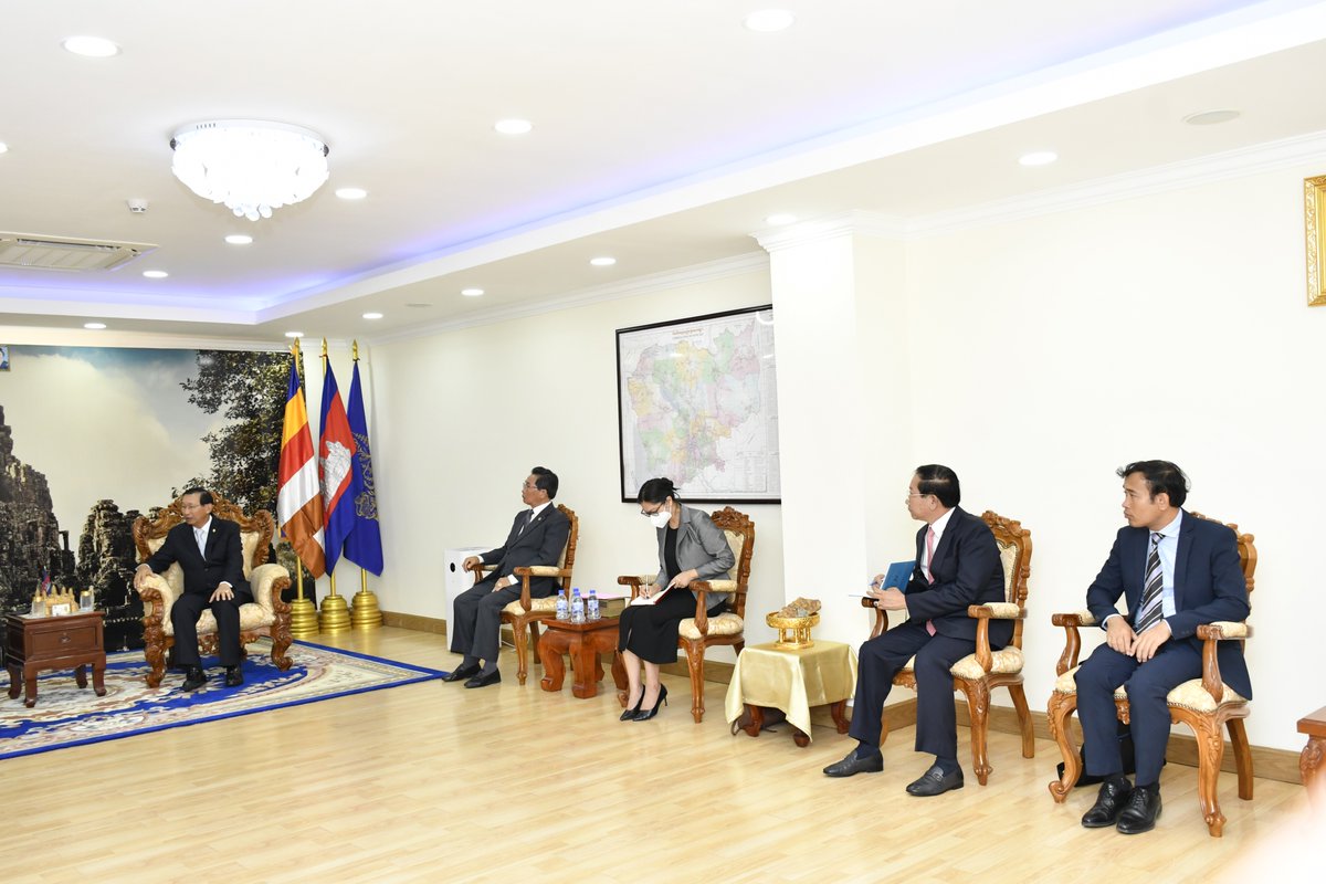 General_Dep_STI's tweet image. On Thursday, April 24, 2023

A Courtesy Call by His Excellency PARK Jung-Wook, New Extraordinary and Plenipotentiary Ambassador of the Republic of Korea to Cambodia.

#MISTI #koreanembassy