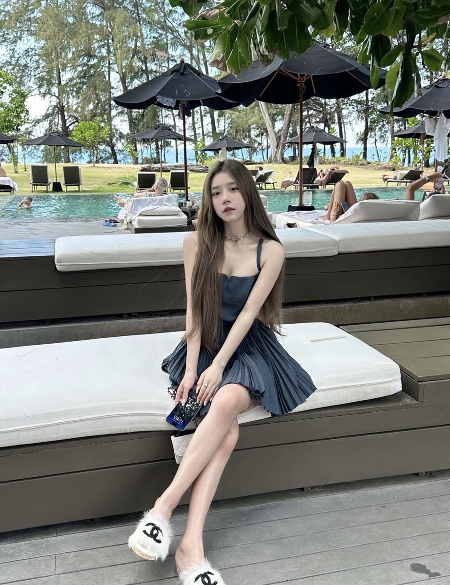 mkC11812141's tweet photo. #AMYGDALA_MV 
#aurora 
#chaelisa 
#DavidoTimelessConcert 
#LoveIsland https://t.co/cO12Awt0Cm