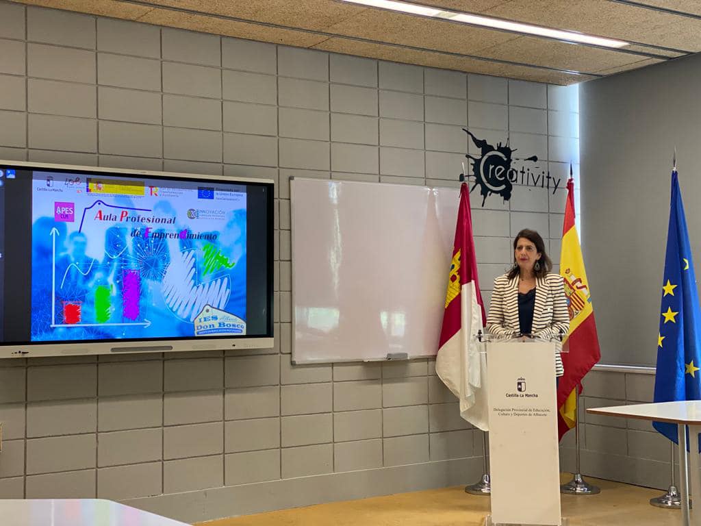 SEMANA DE LA FP Primer día:
Inauguración del Aula APE