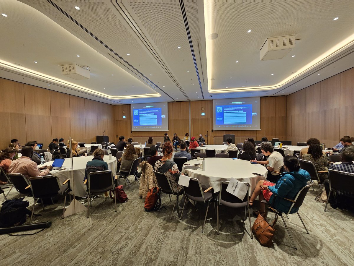 A quite interesting question addressing multi-lingual publication for <a href="/acm_chi/">ACM CHI Conference</a>. <a href="/nehakumar/">Neha Kumar</a> thinks this needs more support since translations are doable and available. This is also already happening to some degree.