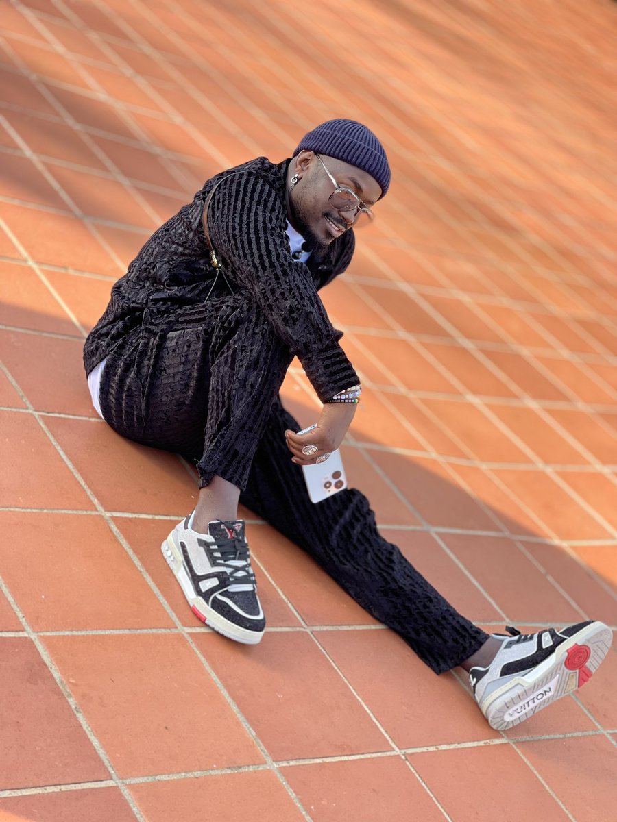 Sir YKEE BENDA tweet media