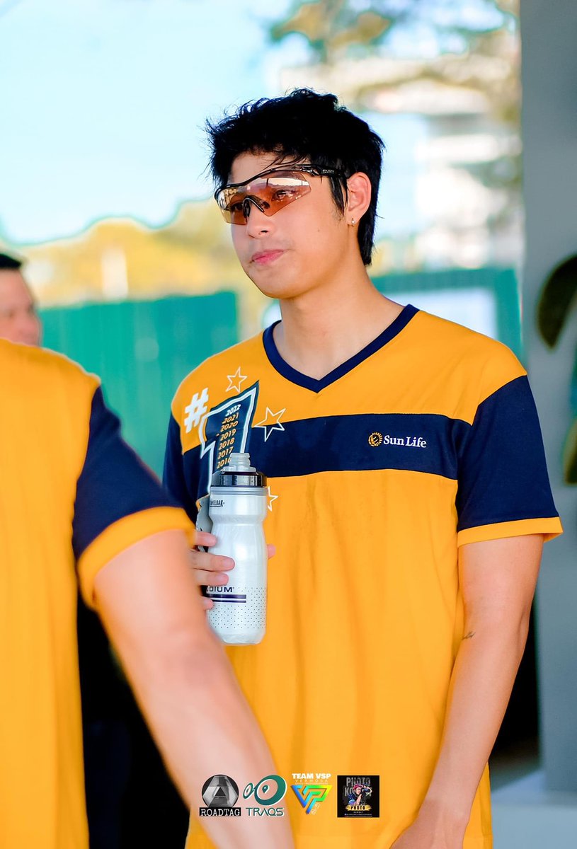 DONATORSPH's tweet photo. Hello, Biker Donny! ☀️💛

📸 Photo Konect Moto TV’s Facebook Posts 
🔗 https://t.co/WYNDKyRPFS
🔗 https://t.co/4slNRvNvFn
🔗 https://t.co/L8OR8fuKCQ

#SunCyclePH | #DonnyPangilinan | @SunLifePH | @donnypangilinan https://t.co/fdiZu50JIc