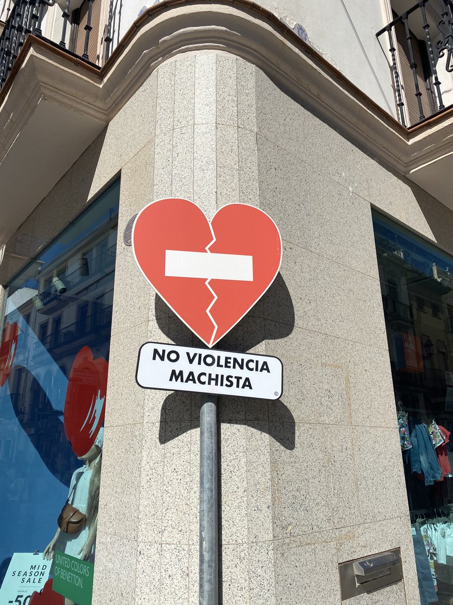 Love these signs you can find everywhere in Andalusia 🇪🇸raising awareness for domestic violence