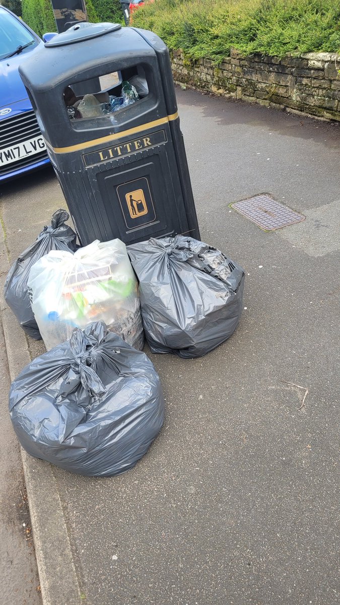 Sunday Service 
April 23rd. 2023
Volunteers were out in two different areas covering Deer's Leap Park and City Rd
☆ Volunteers - 2️⃣
☆ Bags Collected- 2️⃣3️⃣
☆ Hours completed- 4️⃣ hours.2️⃣0️⃣minutes
☆ Location- City Rd &amp; Deer's Leap Park
<a href="/Marcus4NE/">Marcus Bernasconi</a> 
<a href="/Ms_SThompson/">Sharon Thompson FIoL 🌹🇰🇳</a>