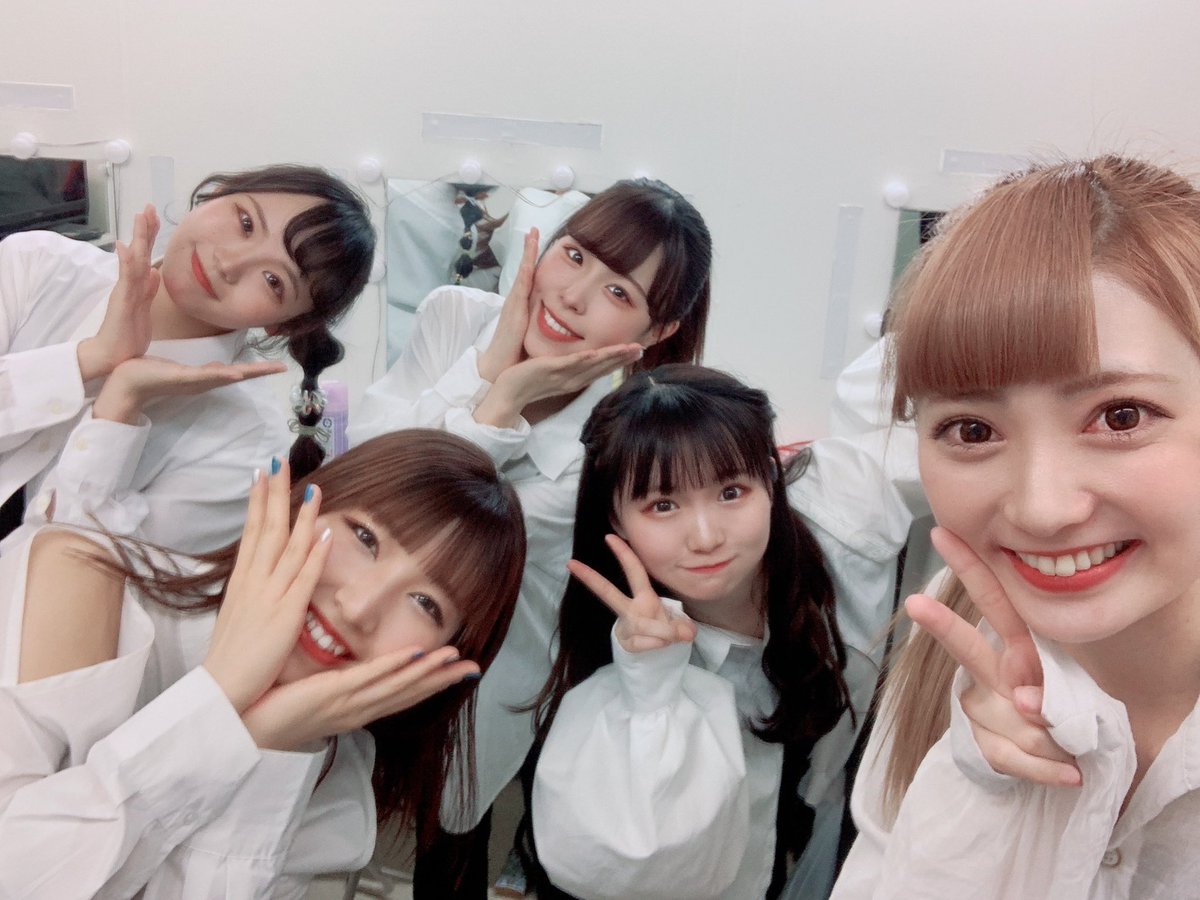 YOASOBI公演ありがとうございました🙇🏼‍♀️

私にとってラストYOASOBIで、最初で最後の三原色でした🌈
とんでもなく楽しかったです💭💭

今までのYOASOBIでそんな楽しさや表現で少しでもお客様の心を動かせることができてたらいいな〜と思っております<(_ _)>
ありがとうございました！！