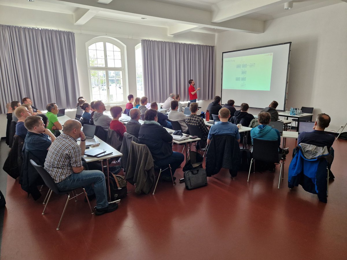 Falk @sippsack@bsky.social @sippsack@ijug.social tweet media