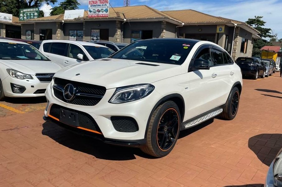 ZekeCarsUg's tweet photo. MERCEDES BENZ GLE COUPE
YEAR: 2017
COLOR: PEARL WHITE
Engine: 3.0L Diesel
✅ PRICE: 380M
_Available In Stock_ CALL: 0781460134/0707688071
#zekecarsug #uganda #mercedesbenz #GLEClass https://t.co/Ww0Qkj6ksv