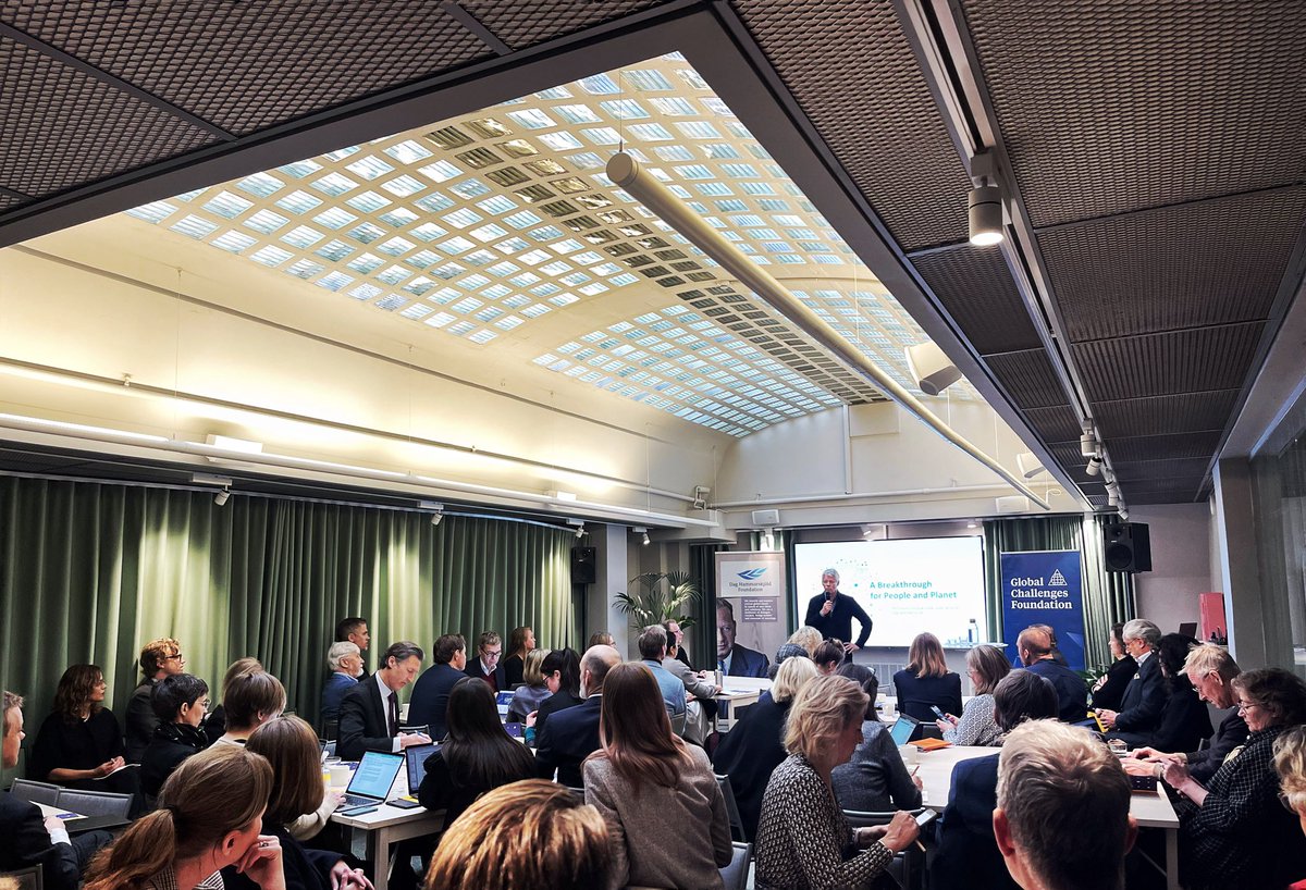 +70 ppl as #HLAB #BreakthroughReport high level Swedish presentation of kick off.
2/6 key proposals:
👉Rebuild trust in multilateralism - through inclusion and accountability 
👉Regain balance with nature &amp; providing clean energy for all
bit.ly/3mI8PTt
 #OurCommonAgenda
