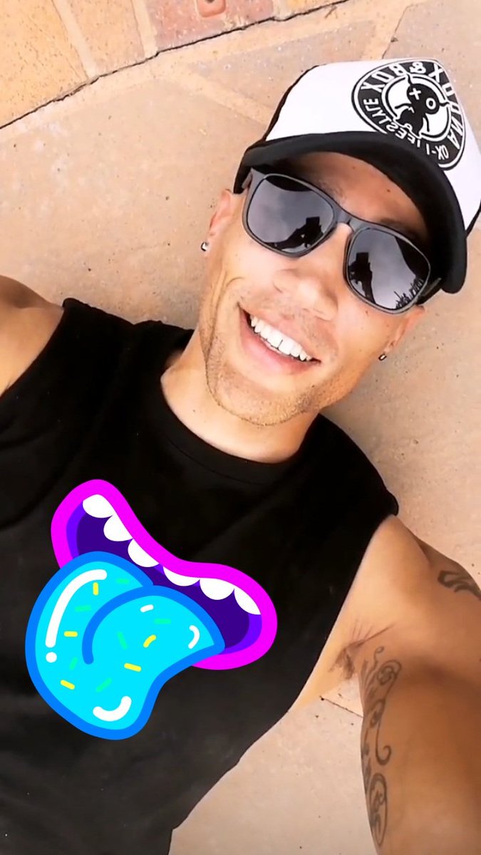 BryanForbay's tweet photo. Holiday loading...... https://t.co/uGvfDLLjDc