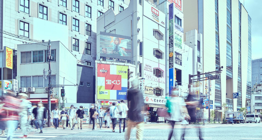 ADBANK_INFO's tweet photo. 「池袋東口 pote vision」

山手線の西側を中心に設置されている「pote vision」
は、が多く集まるエリアにあります。

＼9か所同時配信も可能／

お問合せはお気軽に！

#デジタルサイネージ 
#DOOH 
#LEDビジョン 
#デジタルサイネージに広告出すならADBANK 
#広告出稿 https://t.co/pKQD33jrIb