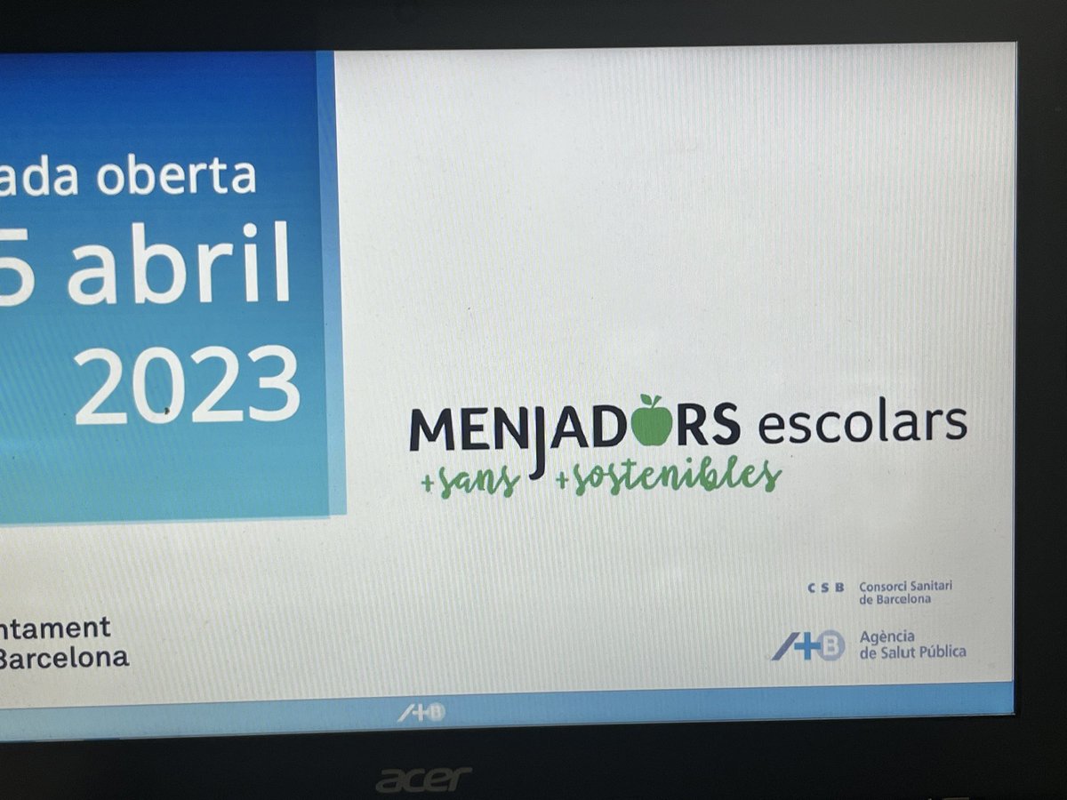 mpasarin's tweet photo. Comencem la jornada del programa Memjadors Escolars Més Sans i Sostenibles #MEMSS. @salutpublicabcn @bcn_ajuntament @consorciedubcn https://t.co/r93eUj67kE