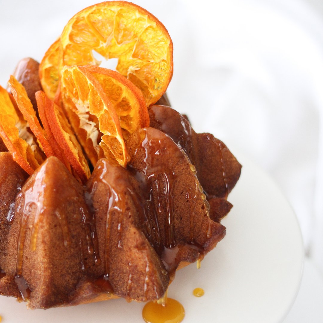 Not only are our mandarins tasty and healthy, they are also pretty enough to be used as decorations for your cakes! 

Visit our website to discover how to make dehydrated mandarin slices!

#ClemenGold #ClemenGoldmandarins #GoForGold  #LanguageOfLove #CitruAtItsBest #GoldenMoments
