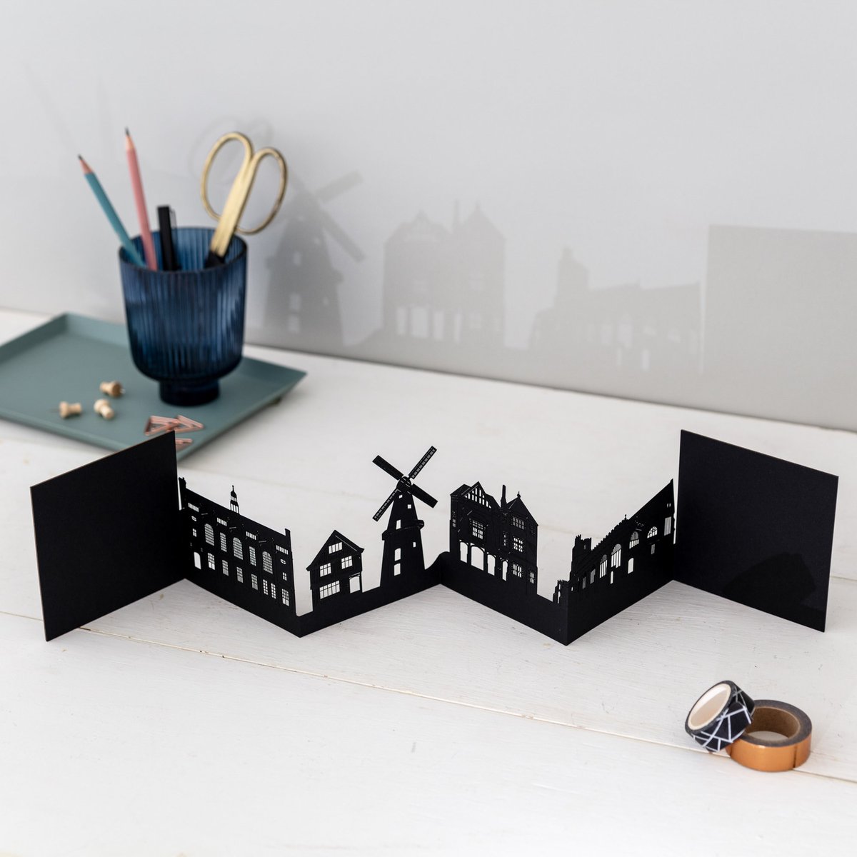 snapdragondes's tweet photo. Excited to share the latest addition to my #etsy shop: Cranbrook 3D Skyline Silhouette 3D Papercut Card https://t.co/F3s7H9dS1m 
#black #birthday #fathersday #grey #lasercutsilhouette #anniversarycard #snapdragondesigns #blackandwhite #cranbrookgreetings https://t.co/LfDg1q4HZJ