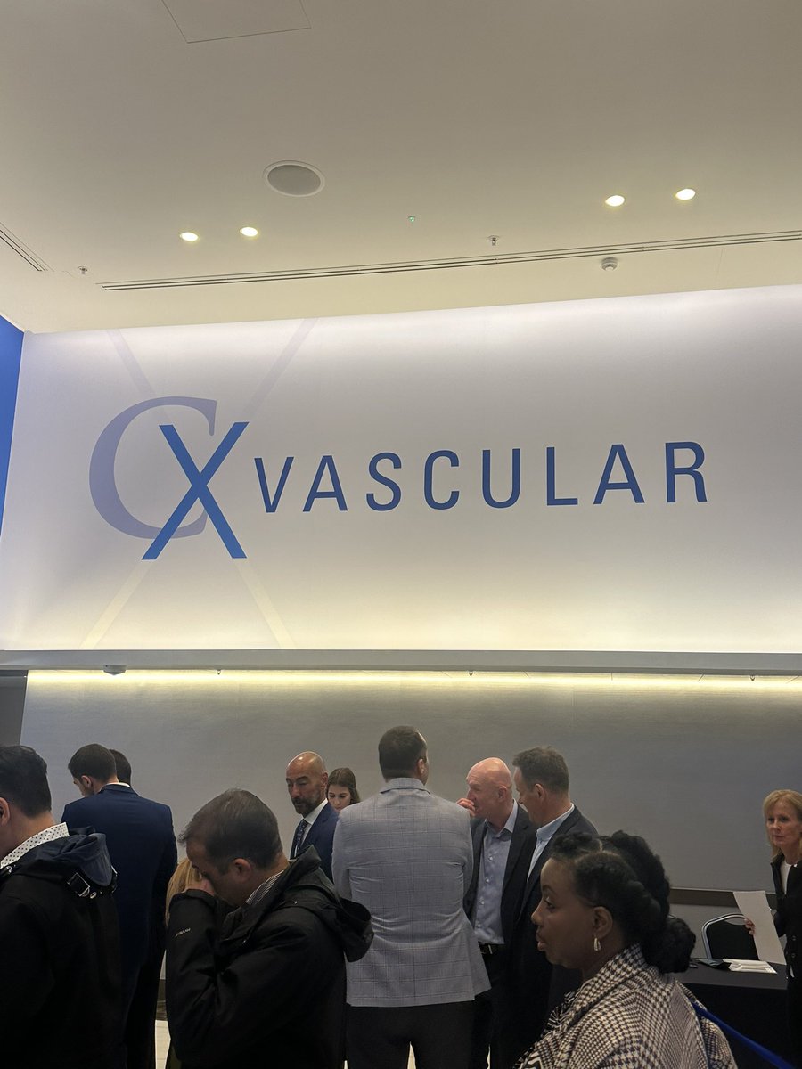 Rush hour at #cx2023 #vascular #aortaed