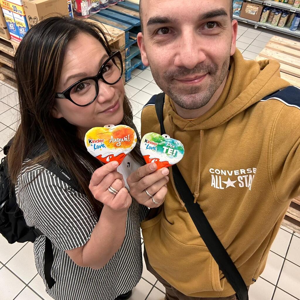 EnricoMBMusic's tweet photo. Buon 25 aprile a tutti quanti :) 
“Auguri… Per te” e vi abbiamo detto tutto. 
Divertitevi 🧡 💛 💚
#enricomariabatassa #enricomariabatassamusic #embmusic #enricomariabatassaprojects #musica #music #ioete #meandyou #meete #noi #family #famiglia #noipersempre #together #stare… https://t.co/HxHtuaNp9Q